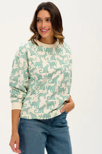 Load image into Gallery viewer, Sugar Hill. Eadie Relaxed Sweatshirt Off White Green Leopard