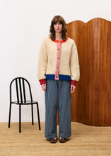 Load image into Gallery viewer, FRNCH Cyclamen Cream Cardigan