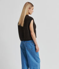 Load image into Gallery viewer, SECOND FEMALE  Ulrikke Chocolate Torte Knit Vest