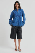 Load image into Gallery viewer, SECOND FEMALE Cornelia Denim Shirt with Appliqué Flowers Blue