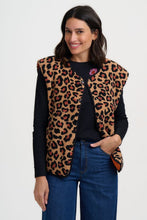 Load image into Gallery viewer, SUGAR HILL Sophie Fleece Gilet Brown/Leopard